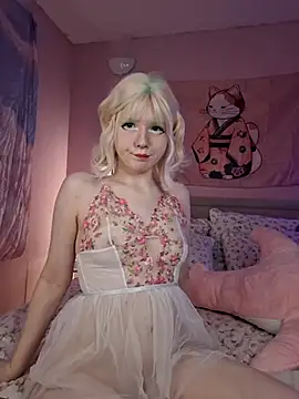 Snapshot of 1stEva chatting on December 19, 9:22 pm 1stEva online show from December 19, 9:22 pm