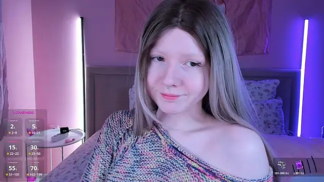 Snapshot of 1stEva chatting on December 22, 9:45 pm 1stEva online show from December 22, 9:45 pm