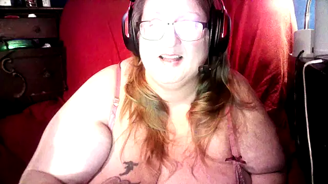 Snapshot of jade-belle chatting on January 16, 7:23 am jade-belle online show from January 16, 7:23 am