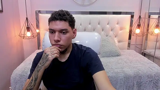 drake miller7 online show from December 14, 3:56 am