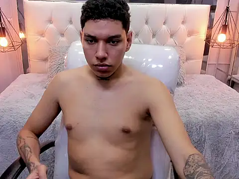 drake miller7 online show from December 15, 5:34 am