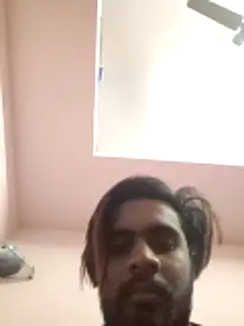 Snapshot of suhxil79 chatting on December 14, 3:39 pm suhxil79 online show from December 14, 3:39 pm