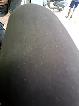 Snapshot of suhxil79 chatting on January 15, 12:21 pm suhxil79 online show from January 15, 12:21 pm