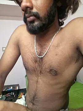 Snapshot of suhxil79 chatting on June 10, 7:40 am suhxil79 online show from June 10, 7:40 am