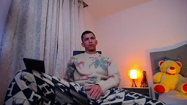 TOMBOYSEXX online show from January 6, 11:14 am