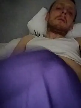 Snapshot of CrookedBunk3527 chatting on January 6, 10:01 pm CrookedBunk3527 online show from January 6, 10:01 pm