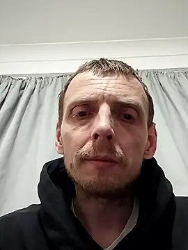 Snapshot of CrookedBunk3527 chatting on January 11, 7:52 pm CrookedBunk3527 online show from January 11, 7:52 pm