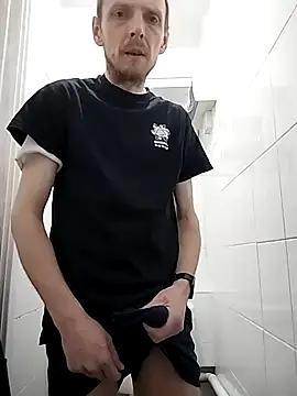 Snapshot of CrookedBunk3527 chatting on January 19, 4:49 am CrookedBunk3527 online show from January 19, 4:49 am