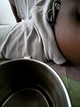 b12sri online show from December 14, 5:02 am