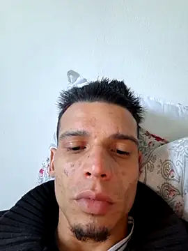 Snapshot of Magrin888 chatting on March 1, 8:33 pm Magrin888 online show from March 1, 8:33 pm