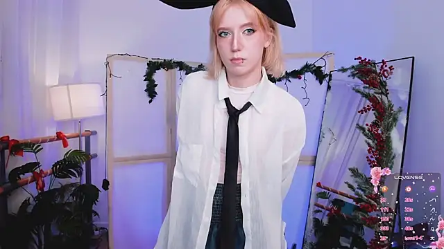 PrettyLadies  online show from December 22, 6:54 am