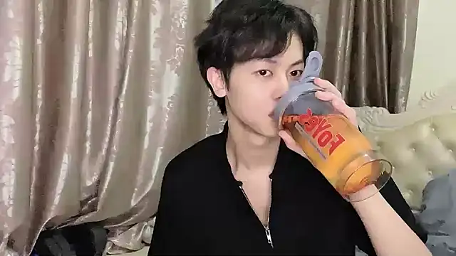 Snapshot of hafabva chatting on January 6, 11:14 am hafabva online show from January 6, 11:14 am