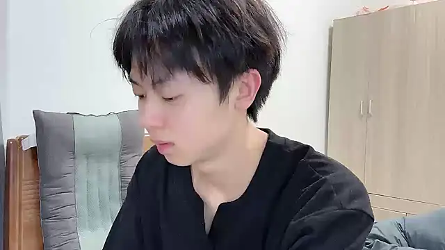 Snapshot of hafabva chatting on February 1, 2:43 am hafabva online show from February 1, 2:43 am