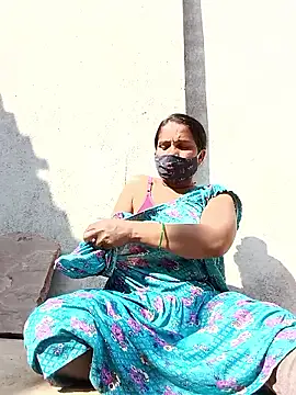 Shreya pandit online show from January 15, 8:41 am