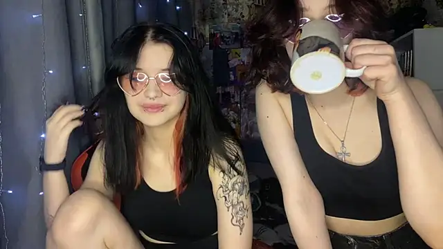 Absent Fairy online show from May 4, 6:26 pm