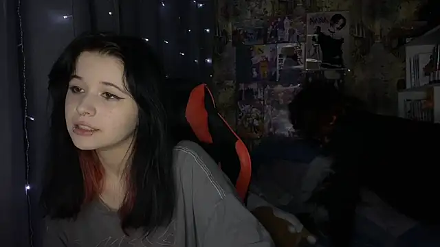 Absent Fairy online show from May 7, 5:51 pm