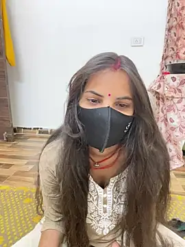 Pooja Love143 online show from May 12, 6:43 am
