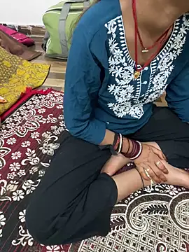 Pooja Love143 online show from May 16, 3:22 pm