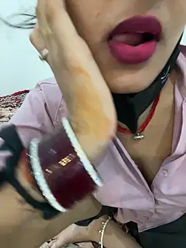 Pooja Love143 online show from May 18, 5:30 pm
