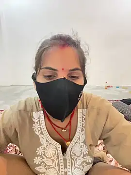 Pooja Love143 online show from May 19, 2:34 pm
