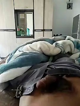 Snapshot of Easyleaks125823 chatting on February 2, 5:50 am Easyleaks125823 online show from February 2, 5:50 am