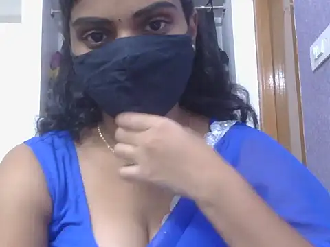 Snapshot of its_me_love9951 chatting on May 23, 8:46 pm its me love9951 online show from May 23, 8:46 pm