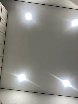 Snapshot of Sarah2127 chatting on March 14, 5:51 pm Sarah2127 online show from March 14, 5:51 pm