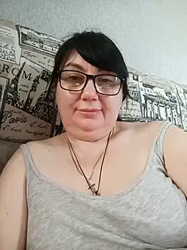 MariSwan222 online show from May 11, 2:45 pm