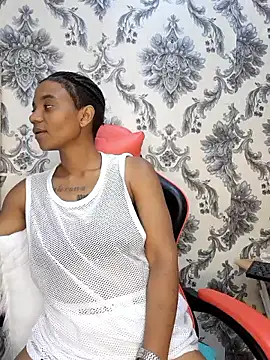 JANIELEE8x online show from January 16, 6:45 pm