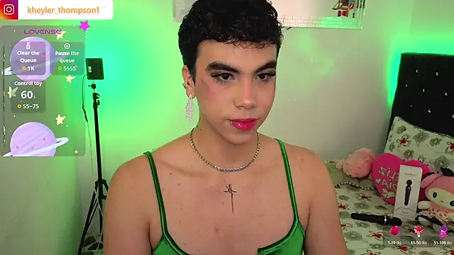 Snapshot of Kheyler_1 chatting on March 18, 12:19 pm Kheyler 1 online show from March 18, 12:19 pm