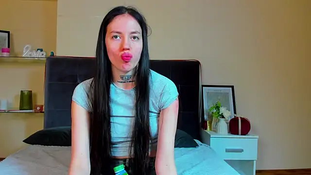 AdrianaCult online show from March 21, 8:19 am