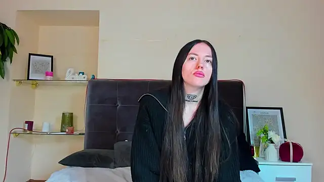 AdrianaCult online show from March 27, 6:19 am