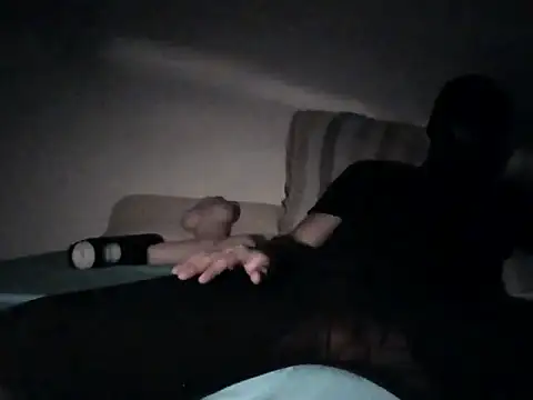 Snapshot of Mikki9233 chatting on January 31, 7:45 pm Mikki9233 online show from January 31, 7:45 pm