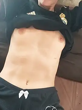 BranquinhaDLC online show from April 16, 12:28 pm