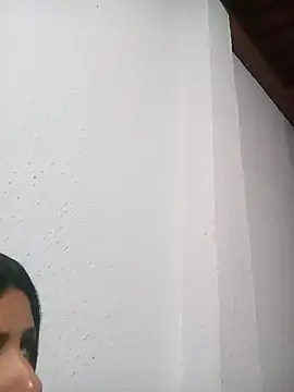 Fannyfoxfi online show from April 25, 12:13 am