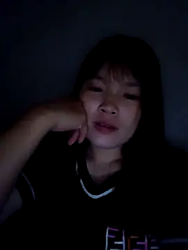 Snapshot of May-Ne chatting on May 15, 2:24 pm May-Ne online show from May 15, 2:24 pm