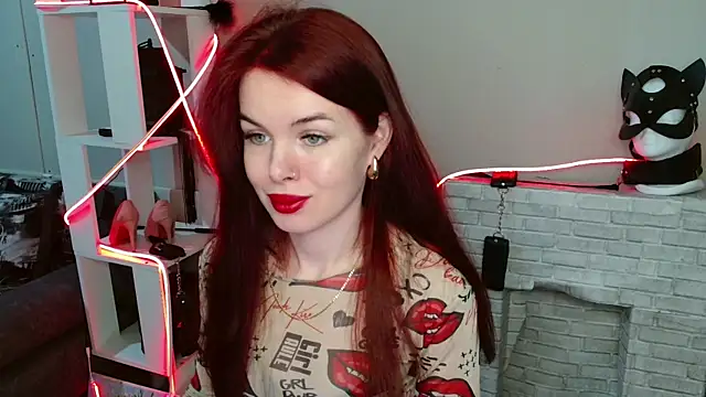 hot neighbor online show from May 11, 11:38 am
