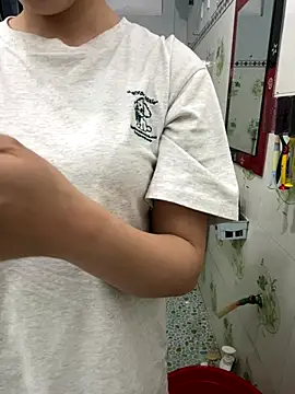 Sisilaydy 01 online show from December 19, 6:26 pm