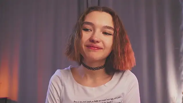 Leyla crsh online show from March 21, 8:19 am