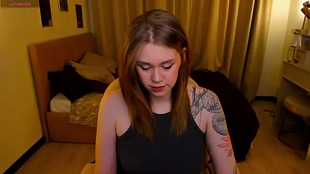 Alison Doody online show from March 21, 7:35 am