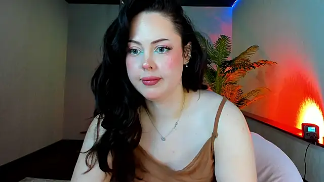 AlbaLimory online show from May 8, 1:16 pm