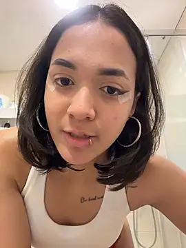 MiaMorenoo online show from January 10, 4:53 pm