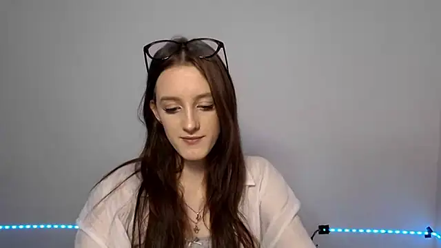 Snapshot of LisaBoddy chatting on January 14, 11:49 am LisaBoddy online show from January 14, 11:49 am