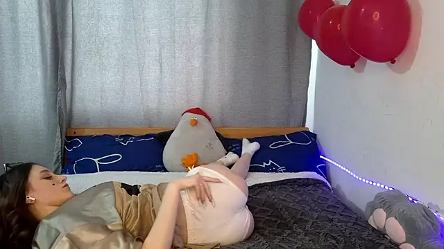 Snapshot of LisaBoddy chatting on March 9, 10:19 am LisaBoddy online show from March 9, 10:19 am