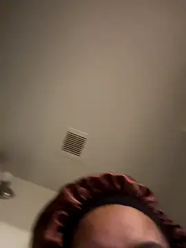 Melody39 online show from December 20, 6:59 pm