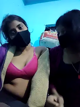 Snapshot of Aaradhya-Rani chatting on December 20, 6:59 pm Aaradhya-Rani online show from December 20, 6:59 pm