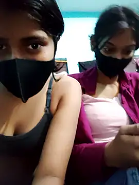 Snapshot of Aaradhya-Rani chatting on January 11, 7:24 am Aaradhya-Rani online show from January 11, 7:24 am