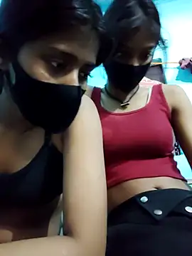 Snapshot of Aaradhya-Rani chatting on February 6, 8:07 am Aaradhya-Rani online show from February 6, 8:07 am