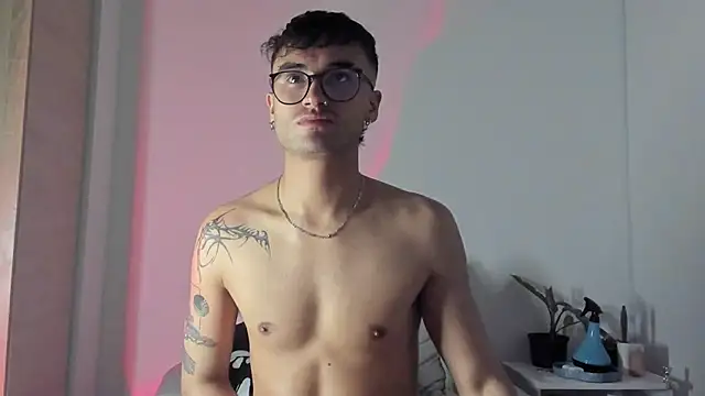 charlie dicker online show from February 11, 1:43 am