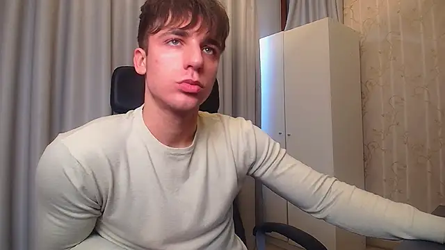 KellenWest online show from January 15, 10:20 am